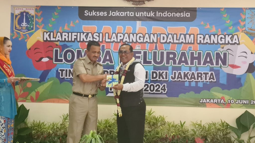 Klarifikasi Perlombaan Antar kelurahan Se-Provinsi DKI Oleh Walikota